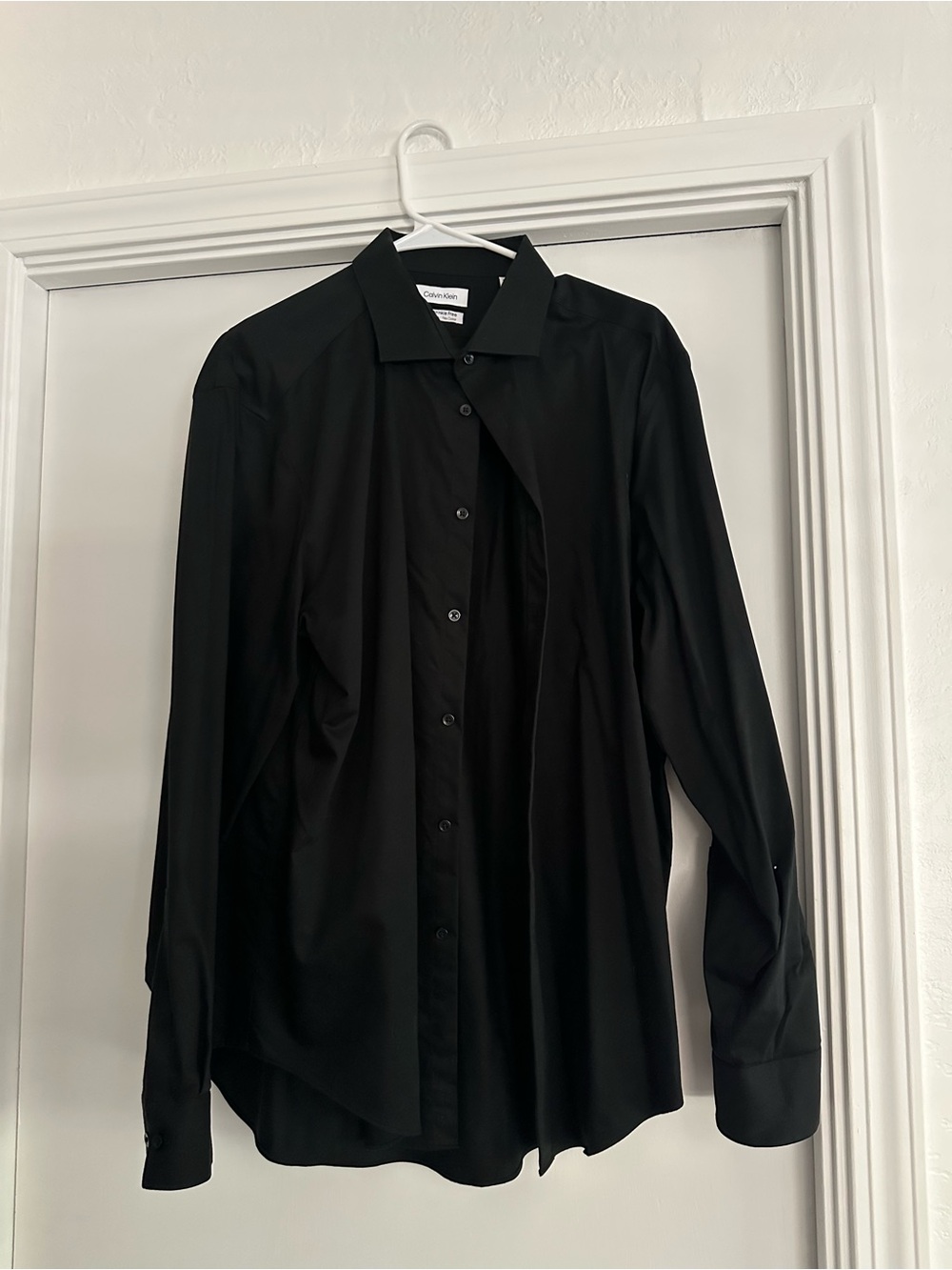 Calvin Klein Men's Black Long-Sleeve Dress Shirt